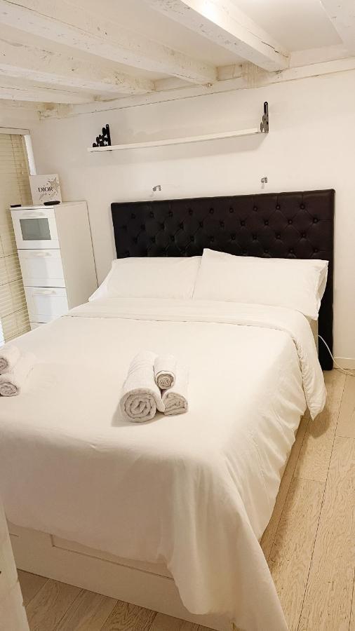 Апартаменти Accogliente Loft A 8 Min Dal Duomo Мілан Екстер'єр фото